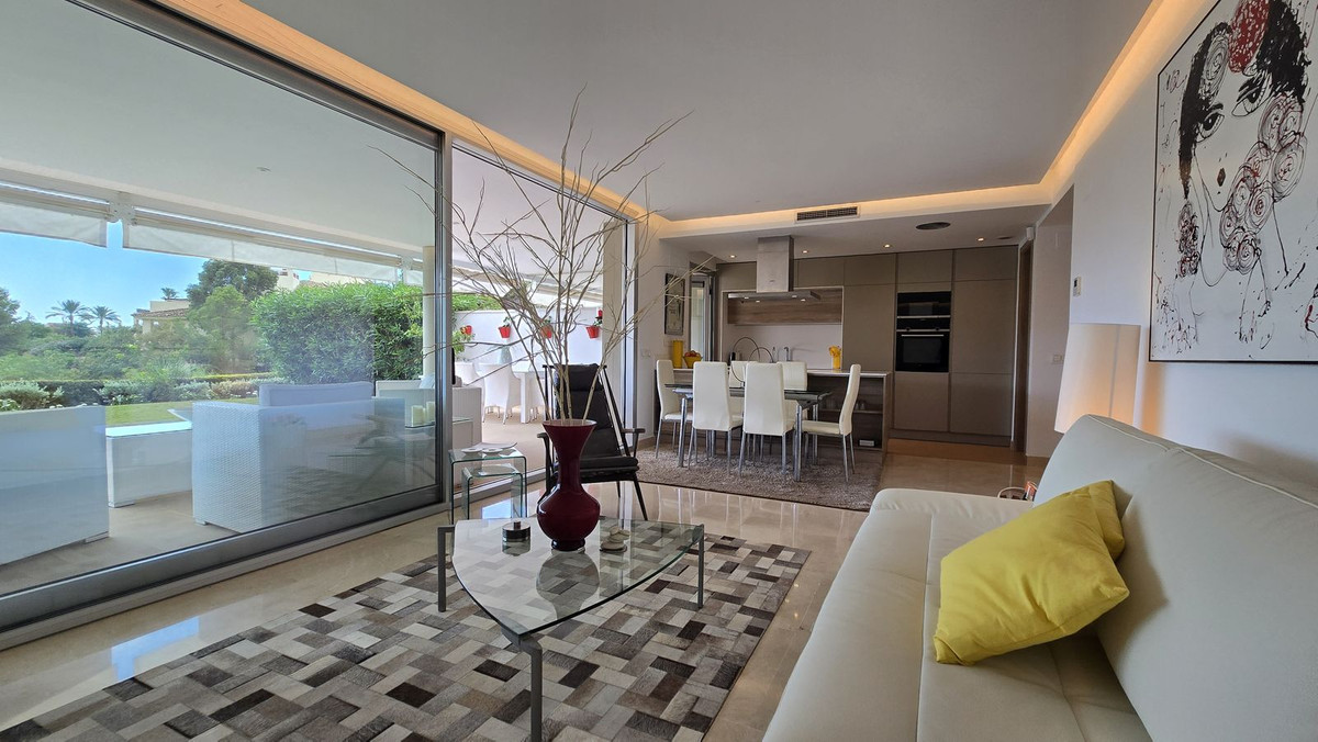 Garden apartment in Benahavís, photo 18