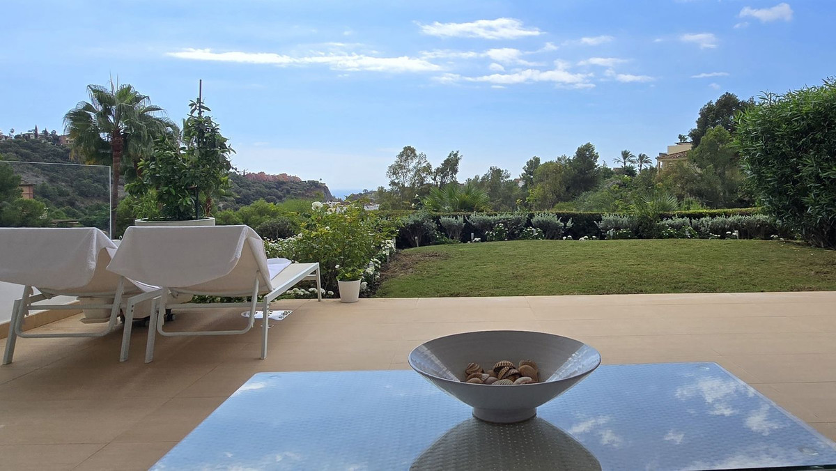 Garden apartment in Reserva de Alcuzcuz, Benahavís