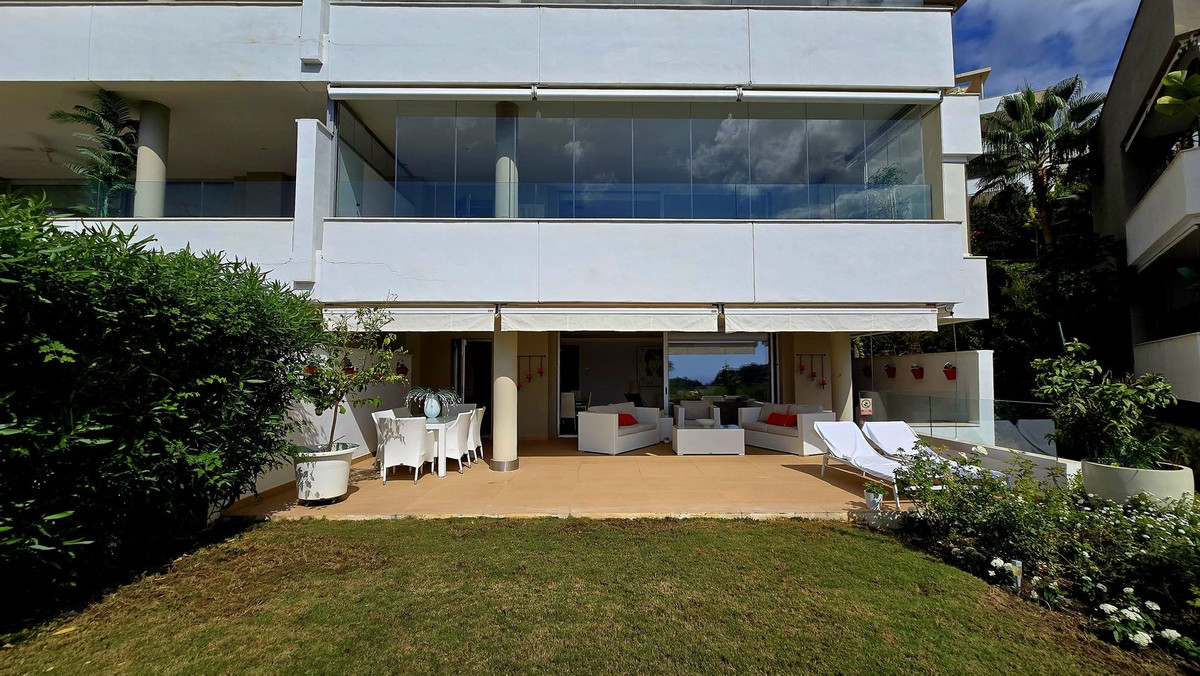Garden apartment in Benahavís, photo 31