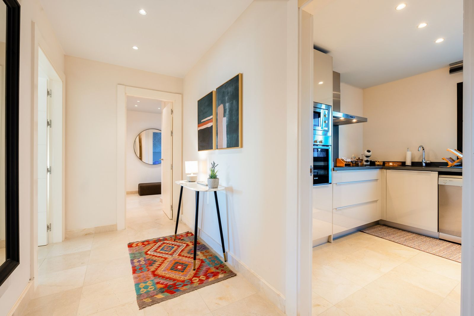 Apartment in Benahavís, photo 8