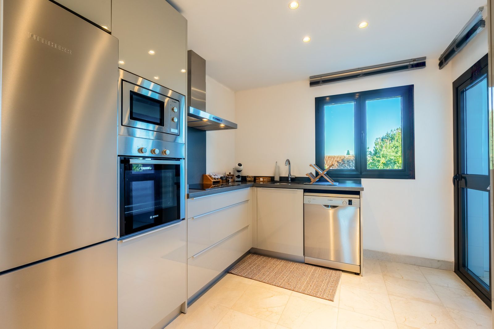 Apartment in Benahavís, photo 9