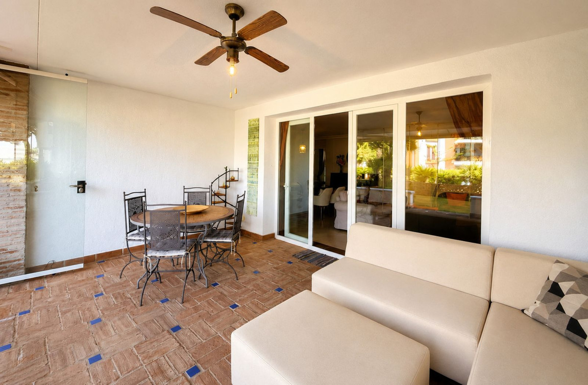 Garden apartment in Casares, photo 11