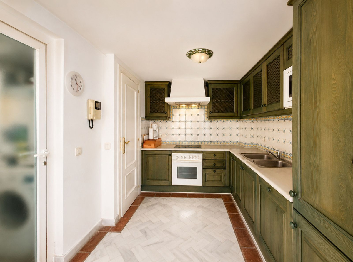 Garden apartment in Casares, photo 20