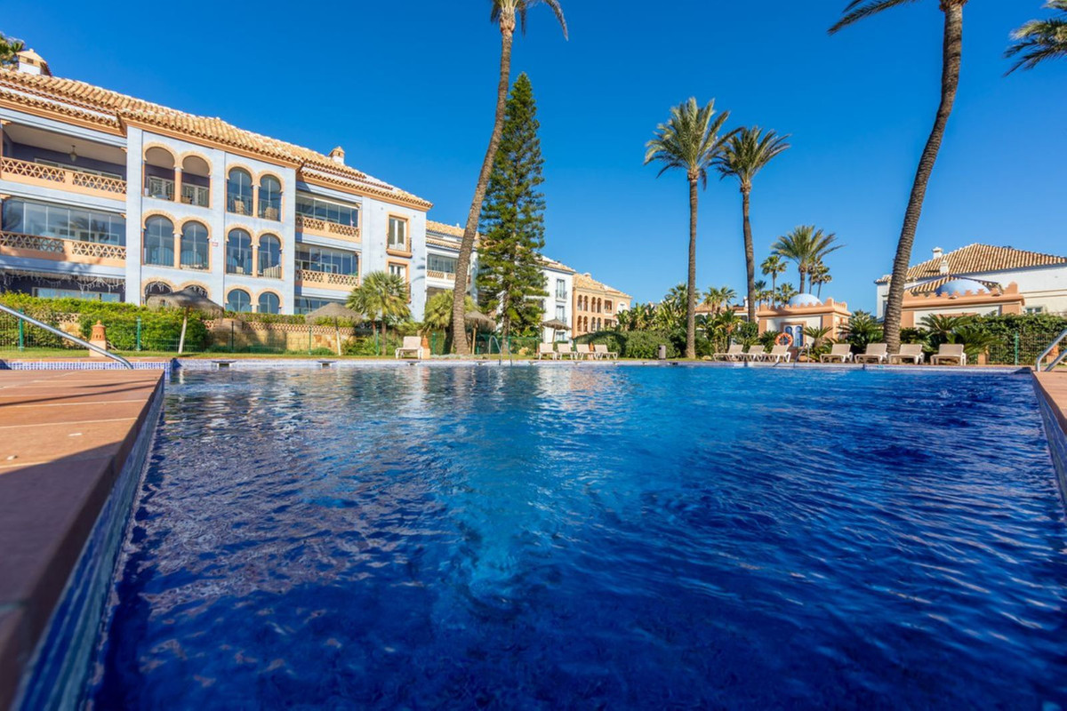 Garden apartment in Casares, photo 41