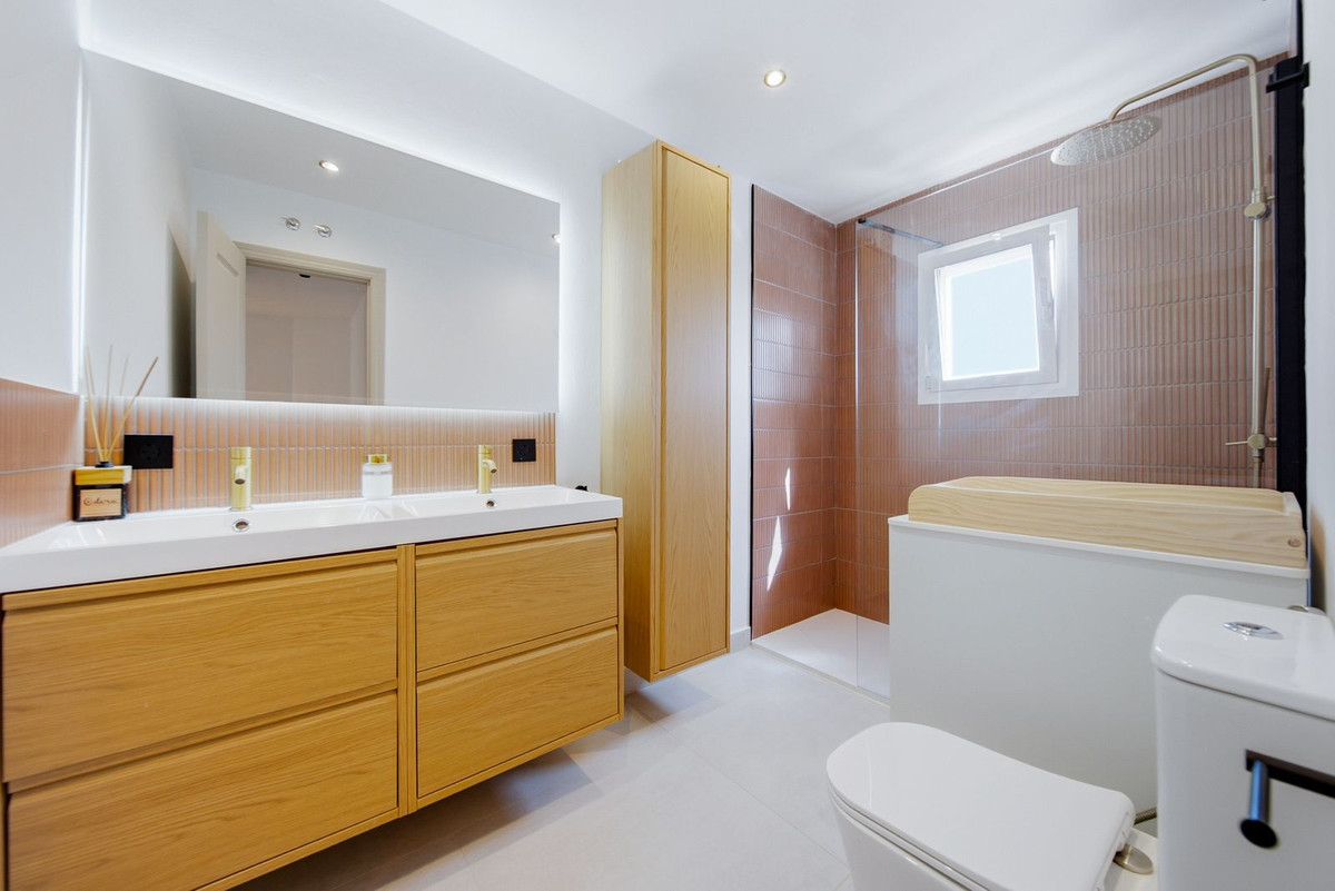 Corner townhouse in Mijas Costa, photo 28