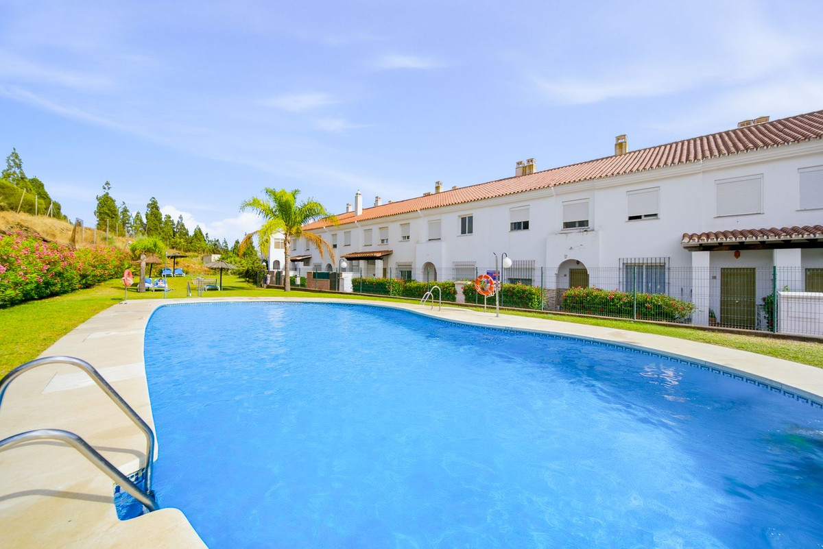 Corner townhouse in Mijas Costa, photo 35