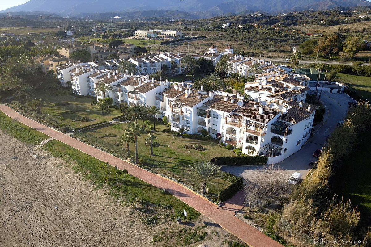 Apartment in Estepona, photo 3