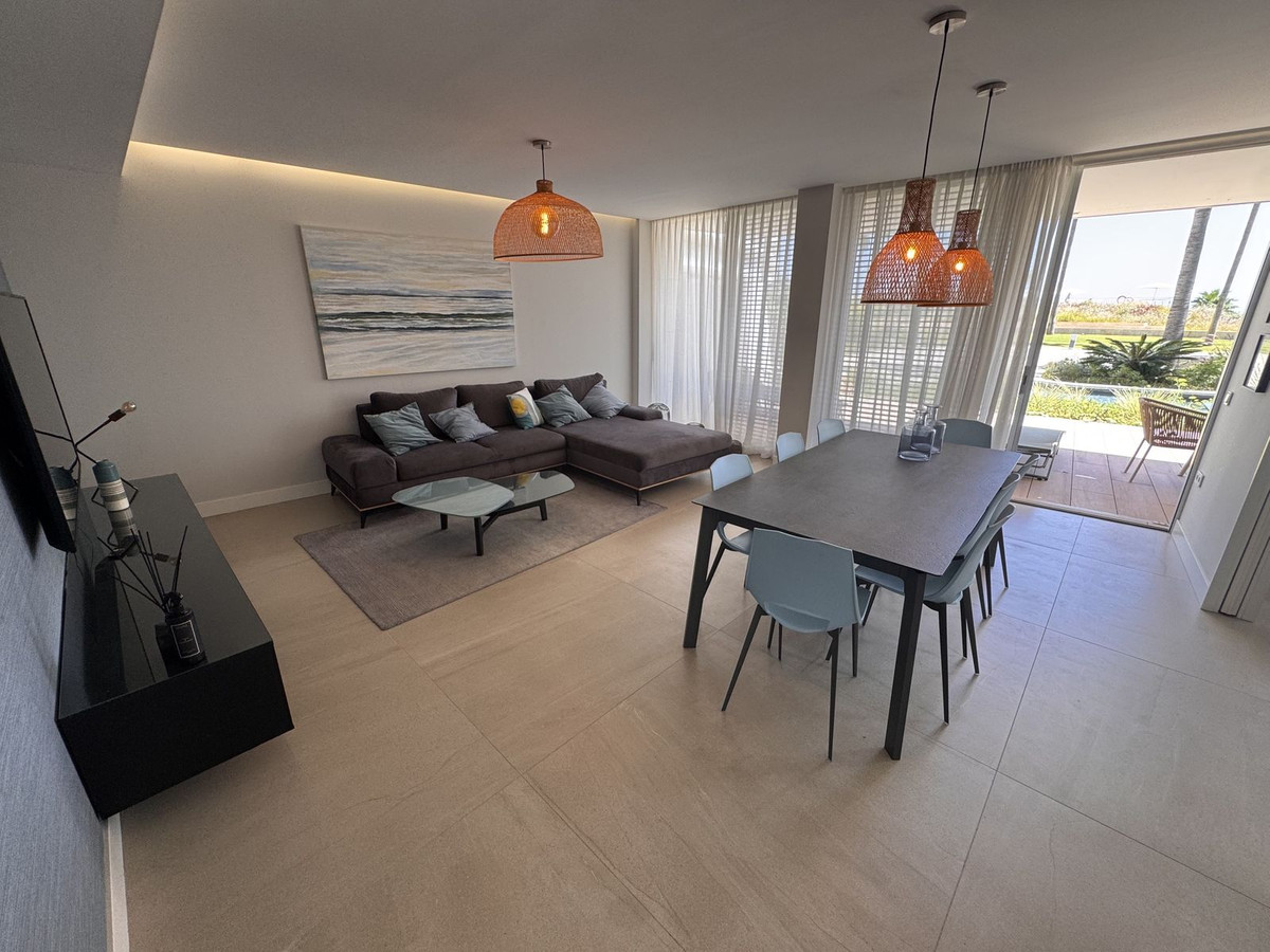 Garden apartment in Estepona, photo 9