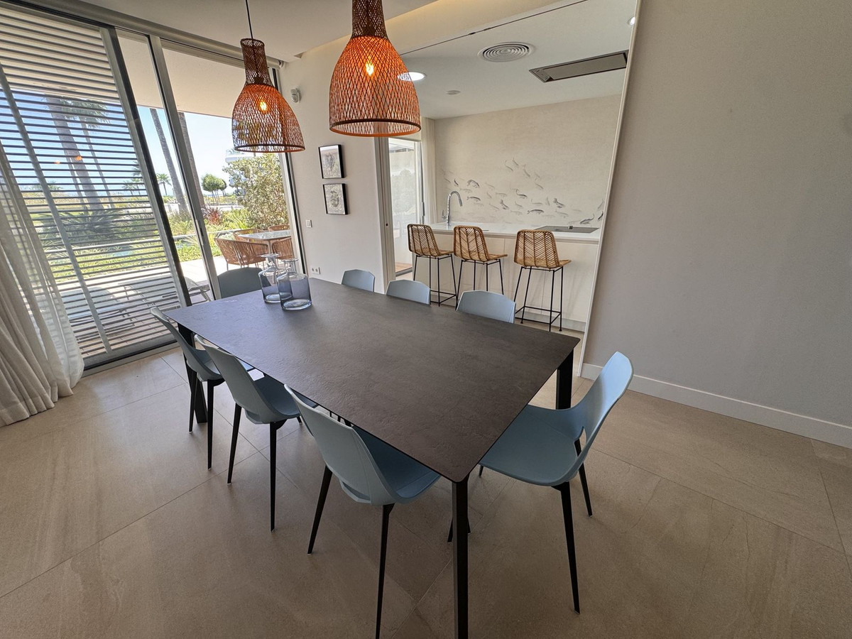 Garden apartment in Estepona, photo 11