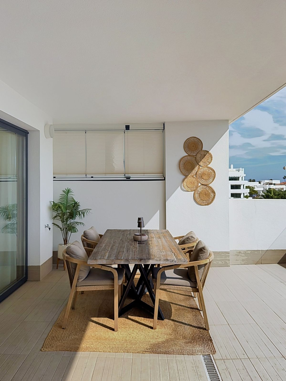 Corner apartment in Estepona, photo 12