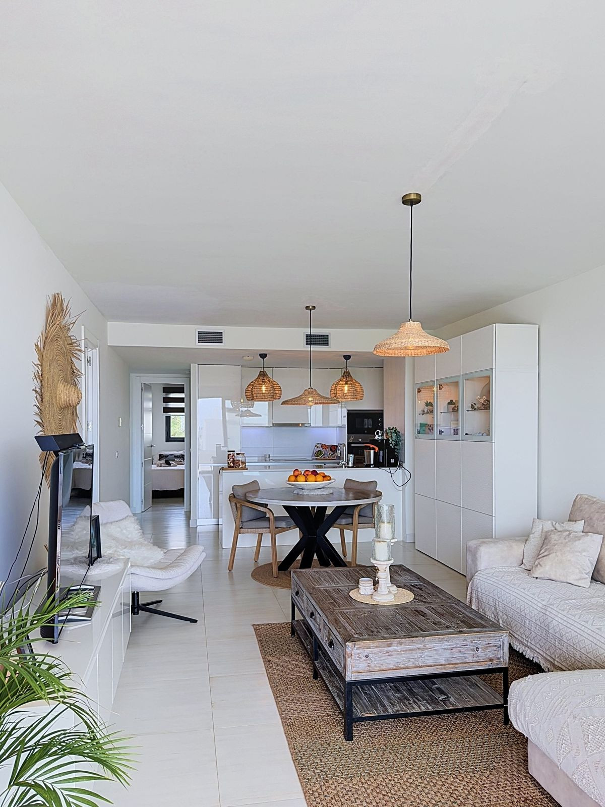 Corner apartment in Estepona, photo 14