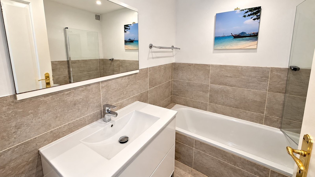 Apartment in Manilva, photo 13