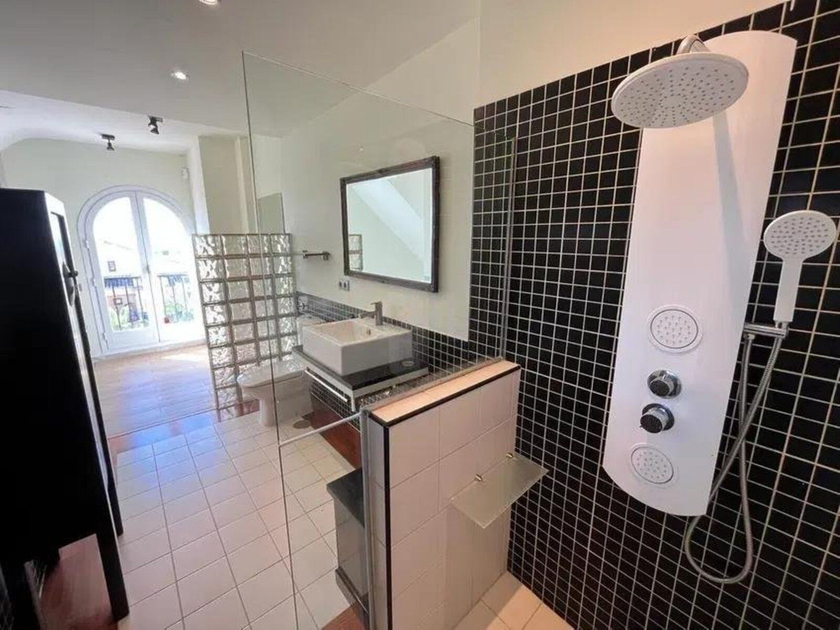 Duplex penthouse in Marbella, photo 14