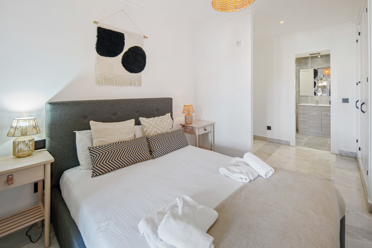 Duplex in Marbella, photo 18