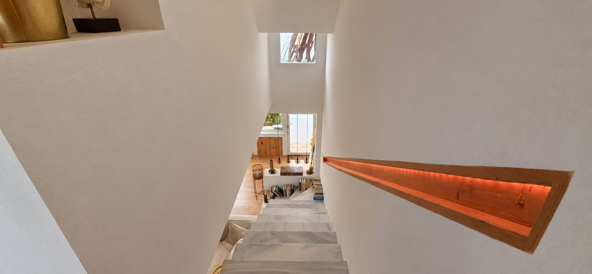 Corner townhouse in Marbella, photo 14