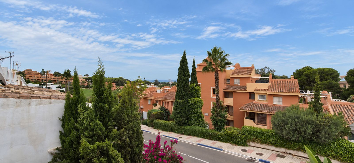 Corner townhouse in Marbella, photo 20