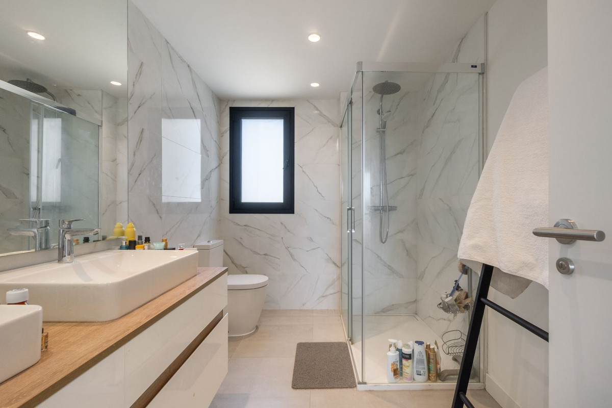 Duplex penthouse in Estepona, photo 18